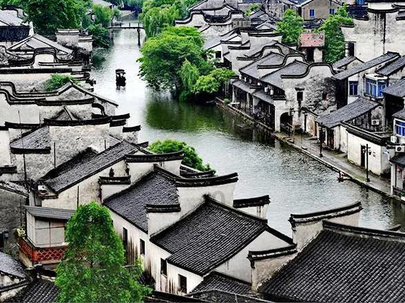 小型的足球赛